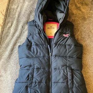 Hollister Navy Puffer Vest